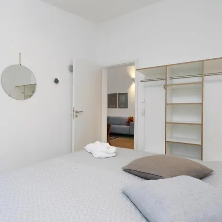 Stunning In Lembruch-duemmer With Sauna *